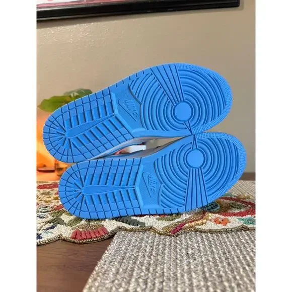 Jordan 1 Mid UNC University Blue Wolf Grey White Powder Obsidian DX9276 100 - Picture 6 of 8